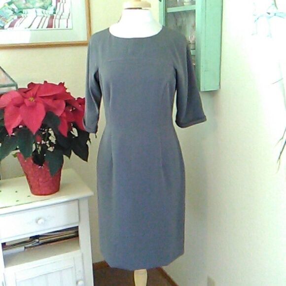 Fiori do Zucca Gray Sheath Dress - Picture 1 of 11